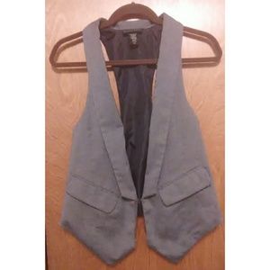 Apostrophe grey vest